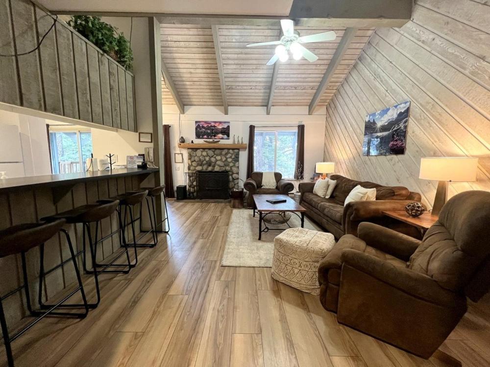 Deluxe Apartment interior